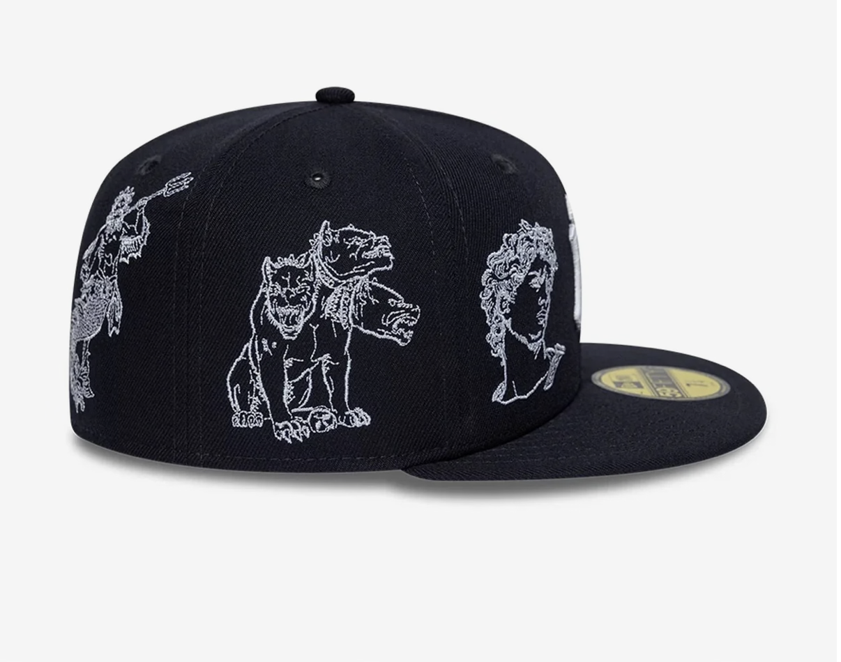 New York Yankees MLB Mythical Navy 59FIFTY Fitted Cap